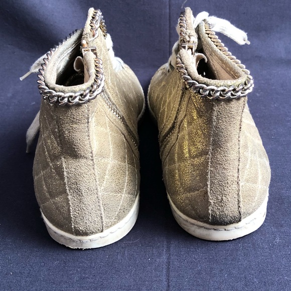 Stokton gold quilted suede chain zipper hi tops - Picture 2 of 5